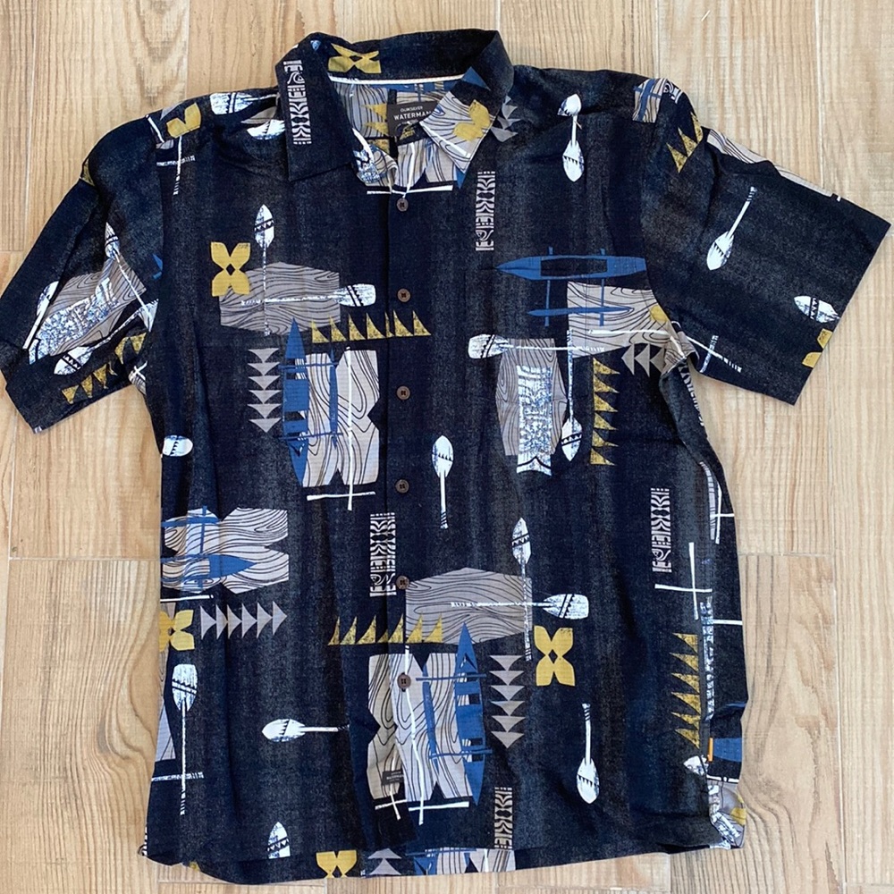 NWOT quiksilver waterman‘s comfort fit button-down shirt